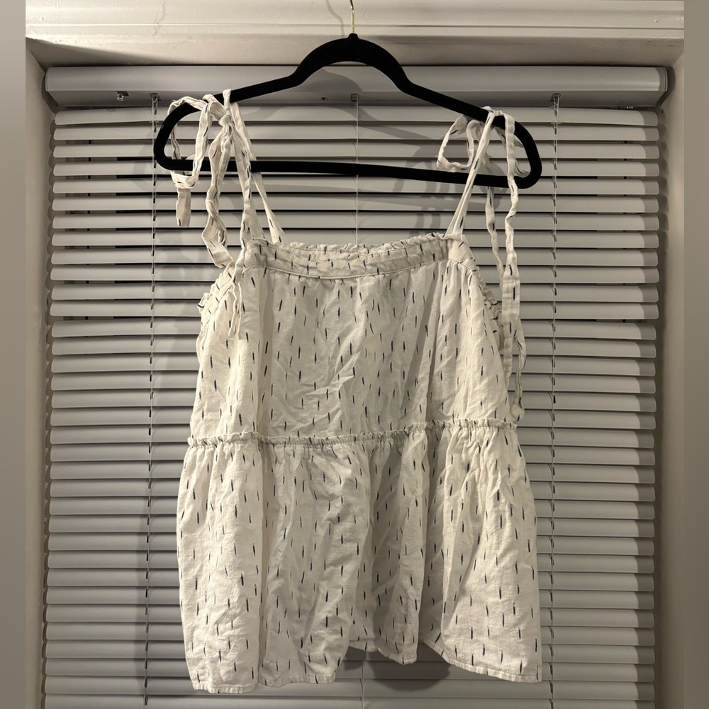Universal Thread White Tank Top with Black Accents